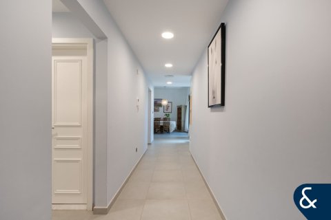 Купить квартиру в Al Jaz, Greens, Дубай: 2 спальни, 146м², № 74555 - фото 7