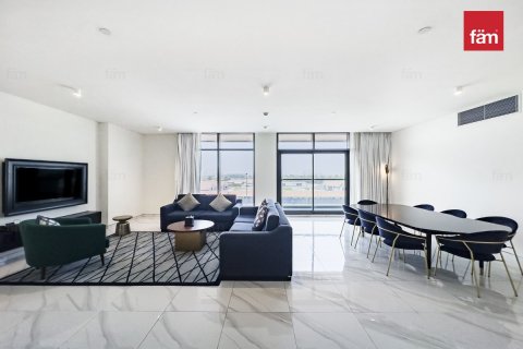 Hotel Apartamento en Business Bay, Dubai, 3 dormitorios, 341 m², № 10218 - foto 1