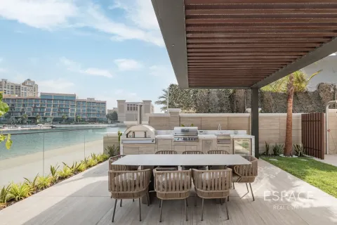 Купить виллу в Пальме Джумейре, Дубай: 6 спален, 1394м², № 61786 - фото 17