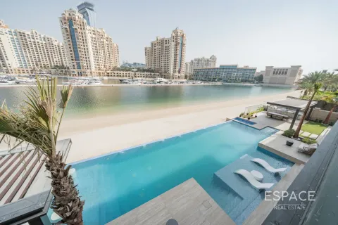 Купить виллу в Пальме Джумейре, Дубай: 6 спален, 1394м², № 61786 - фото 14