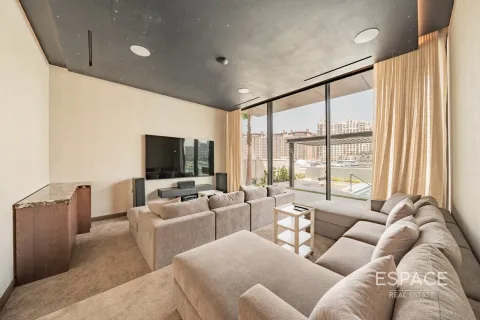 Купить виллу в Пальме Джумейре, Дубай: 6 спален, 1394м², № 61786 - фото 5