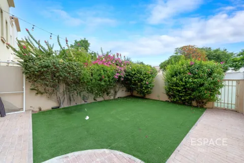 Villa à The Springs, Dubai, 2 chambres, 153 m², № 61785 - photo 2