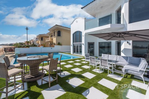 Купить виллу в Пальме Джумейре, Дубай: 4 спальни, 511м², № 61790 - фото 18