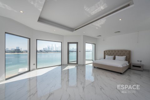 Купить виллу в Пальме Джумейре, Дубай: 4 спальни, 511м², № 61790 - фото 9