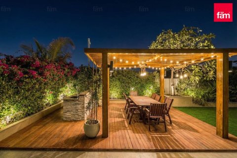 Villa in Dubai Hills Estate, Dubai 3 bedrooms, 448.7 sq.m. № 97606 - photo 16