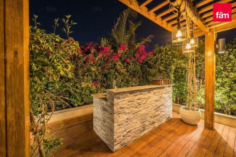 Villa in Dubai Hills Estate, Dubai 3 bedrooms, 448.7 sq.m. № 97606 - photo 17