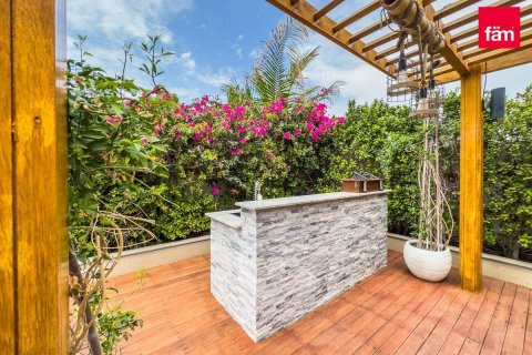 Villa in Dubai Hills Estate, Dubai 3 bedrooms, 448.7 sq.m. № 97606 - photo 5