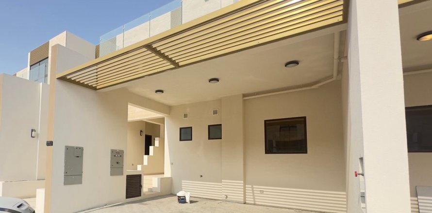 Townhouse in Dubai 4 bedrooms, 187.2 sq.m. № 97615