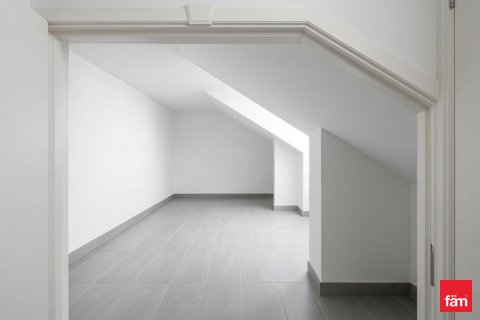 Apartment in Dubai 2 bedrooms, 191.8 sq.m. № 97617 - photo 8