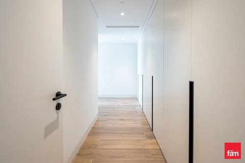 Apartment in Dubai 2 bedrooms, 191.8 sq.m. № 97617 - photo 5