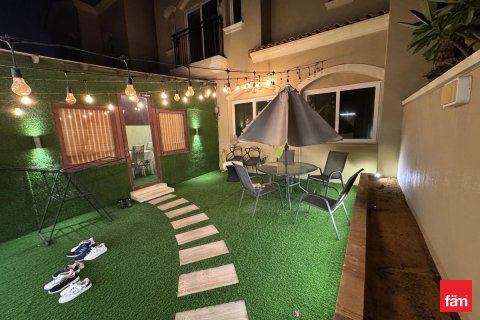 فيلا في دبي 3 غرف نوم, 186.3 م² رقم 97605 - صورة 17