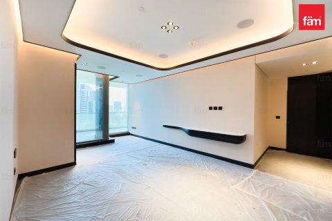 Apartment in Business Bay, Dubai 3 bedrooms, 248.1 sq.m. № 69575 - photo 17