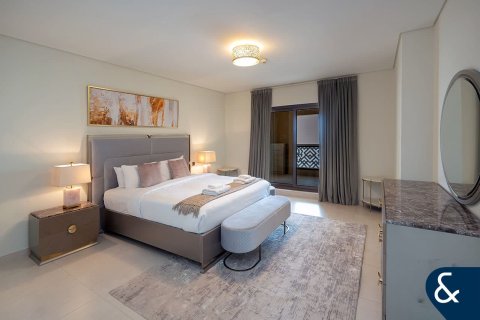 Apartment in Kingdom of Sheba, Palm Jumeirah, Dubai 3 bedrooms, 226 sq.m. № 91346 - photo 6