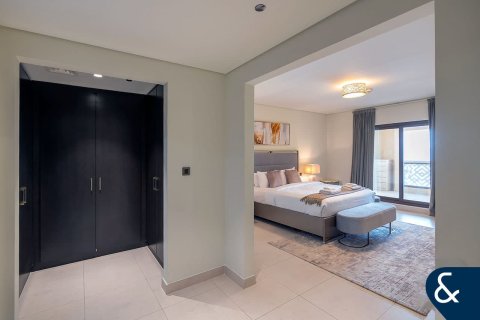 Apartment in Kingdom of Sheba, Palm Jumeirah, Dubai 3 bedrooms, 226 sq.m. № 91346 - photo 9