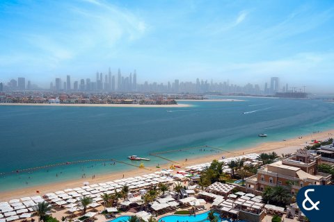 Apartment in Kingdom of Sheba, Palm Jumeirah, Dubai 3 bedrooms, 226 sq.m. № 91346 - photo 2