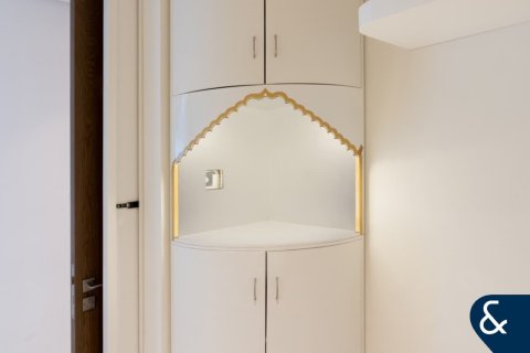 Купить квартиру в Бизнес-Бэе, Дубай: 3 спальни, 202м², № 91359 - фото 6