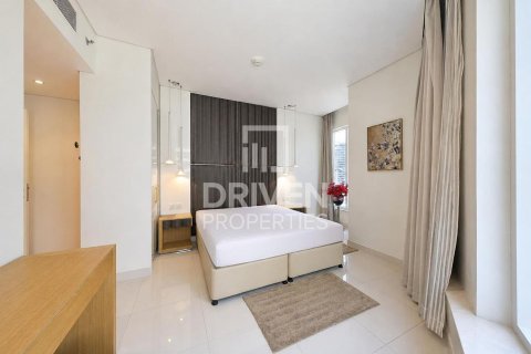 Apartment in Business Bay, Dubai 3 bedrooms, 141.12 sq.m. № 127086 - photo 16