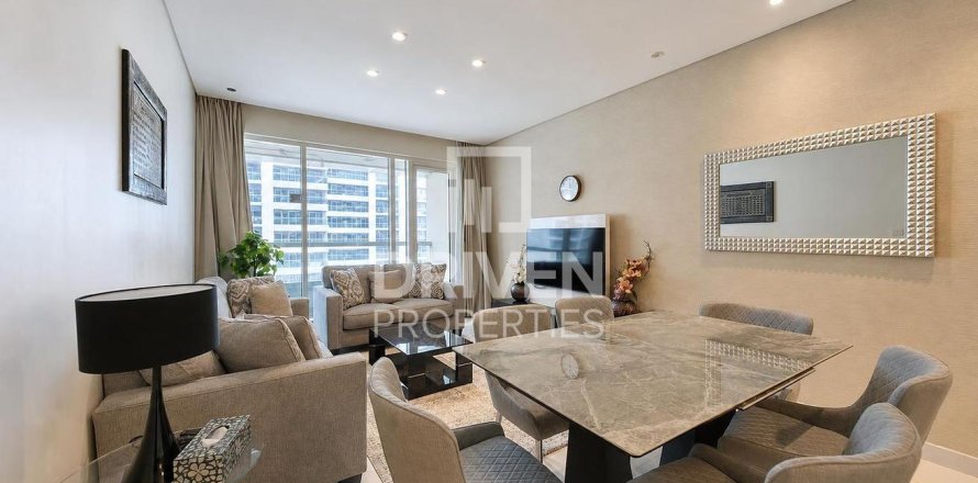 Apartment in Business Bay, Dubai 3 bedrooms, 141.12 sq.m. № 127086