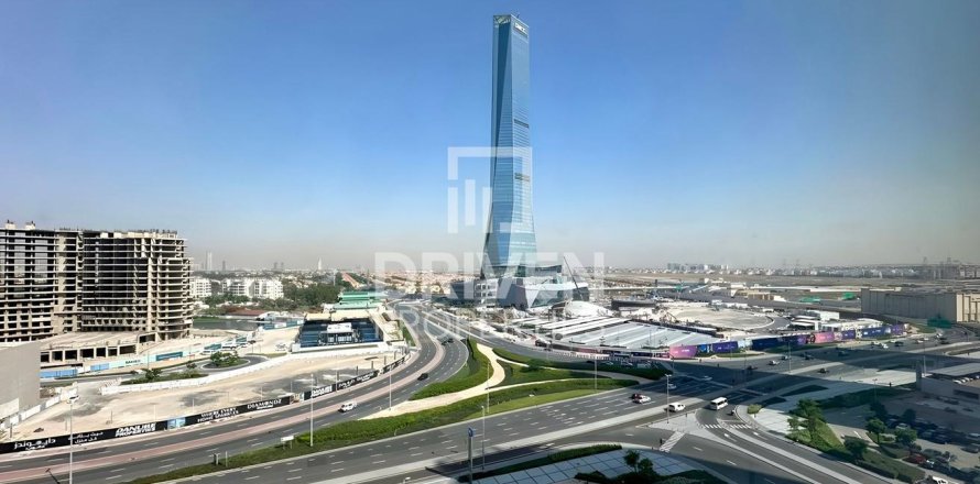 Квартира в Джумейра Лейк Тауэрс, Дубай, студия, 57.6м², № 127077