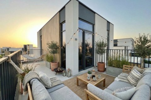 Adosado en Mudon, Dubai, 4 dormitorios, 277 m², № 97042 - foto 11