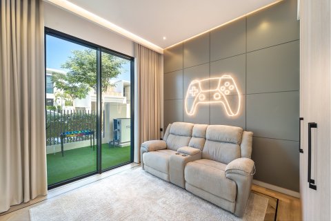 Купить таунхаус в Tilal Al Ghaf, Дубай: 5 спален, 432м², № 97037 - фото 17