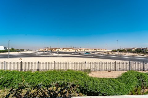 Townhouse in Dubai 4 bedrooms, 205 sq.m. № 97043 - photo 21