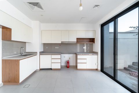 Townhouse in Dubai 4 bedrooms, 205 sq.m. № 97043 - photo 5