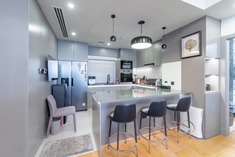 Appartement à Downtown Dubai (Downtown Burj Dubai), Dubai, 1 chambre, 136 m², № 97047 - photo 5