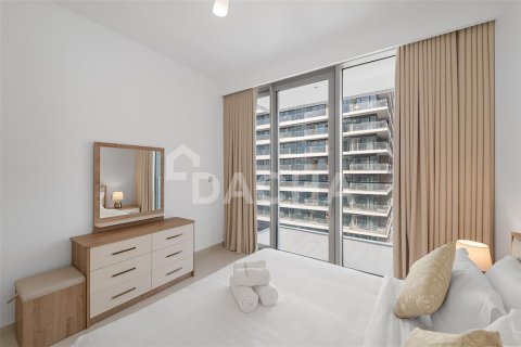 Apartment in Dubai Harbour, Dubai 3 bedrooms, 166.8 sq.m. № 6728 - photo 10