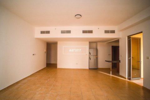 Apartment in Jumeirah Beach Residence, Dubai 1 bedroom, 111.3 sq.m. № 49198 - photo 2