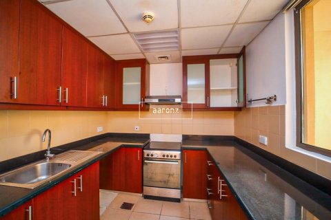 Apartment in Jumeirah Beach Residence, Dubai 1 bedroom, 111.3 sq.m. № 49198 - photo 9