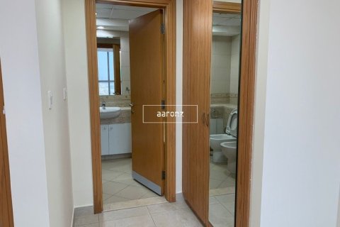Apartamento en Jumeirah Lake Towers, Dubai, 2 dormitorios, 88.3 m², № 49199 - foto 9