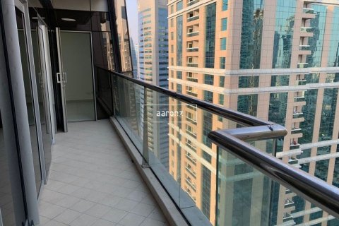Apartamento en Jumeirah Lake Towers, Dubai, 2 dormitorios, 88.3 m², № 49199 - foto 20