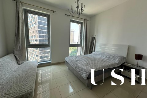 Apartment in Standpoint Towers, Downtown Dubai (Downtown Burj Dubai), Dubai 1 bedroom, 7401 sq.m. № 39737 - photo 3