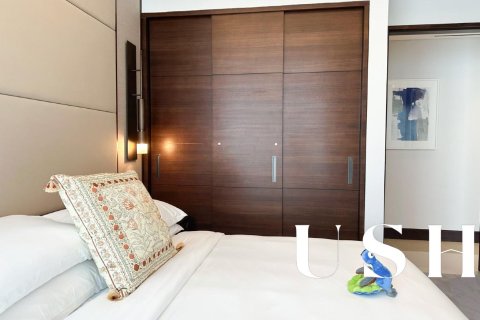 Apartment in The Address Sky View Towers, Downtown Dubai (Downtown Burj Dubai), Dubai 4 bedrooms, 236 sq.m. № 39738 - photo 14