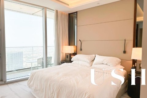 Apartment in The Address Sky View Towers, Downtown Dubai (Downtown Burj Dubai), Dubai 4 bedrooms, 236 sq.m. № 39738 - photo 23