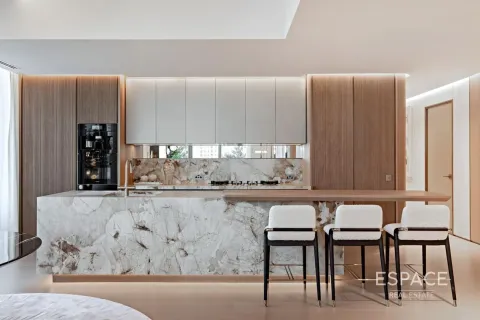 Apartment in Dubai Marina, Dubai 3 bedrooms, 230 sq.m. № 61465 - photo 4