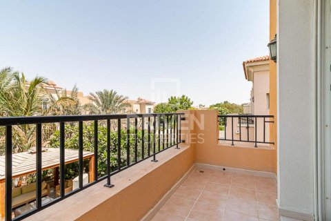 Снять в аренду виллу в Al Reem, Арабиан Ранчес, Дубай: 3 спальни, 341м², № 20235 - фото 9