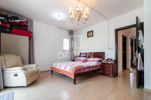 Снять в аренду виллу в Al Reem, Арабиан Ранчес, Дубай: 3 спальни, 341м², № 20235 - фото 4