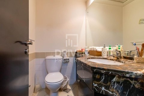 Снять в аренду виллу в Al Reem, Арабиан Ранчес, Дубай: 3 спальни, 341м², № 20235 - фото 13