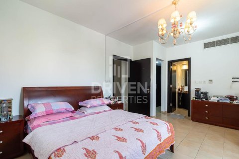Снять в аренду виллу в Al Reem, Арабиан Ранчес, Дубай: 3 спальни, 341м², № 20235 - фото 6