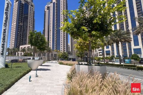 Apartment in Dubai 2 bedrooms, 192.2 sq.m. № 72245 - photo 9