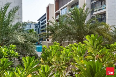 Apartment in Al Wasl, Dubai 2 bedrooms, 156.9 sq.m. № 72247 - photo 16