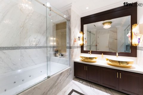 Villa à Dubai, 6 chambres, 2193.7 m², № 72246 - photo 29