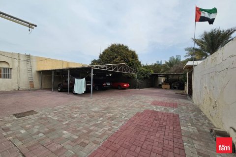 Купить виллу в Аль-Васле, Дубай: 8 спален, 1189.1м², № 72237 - фото 10