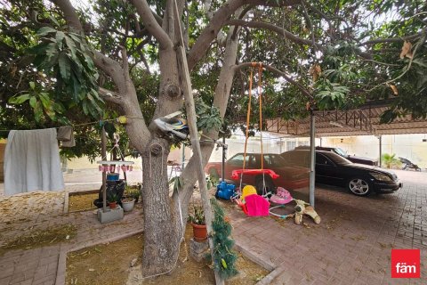 Купить виллу в Аль-Васле, Дубай: 8 спален, 1189.1м², № 72237 - фото 7