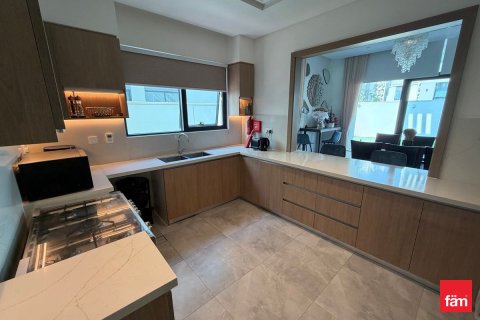 Villa à Al Furjan, Dubai, 4 chambres, 462.8 m², № 72244 - photo 13
