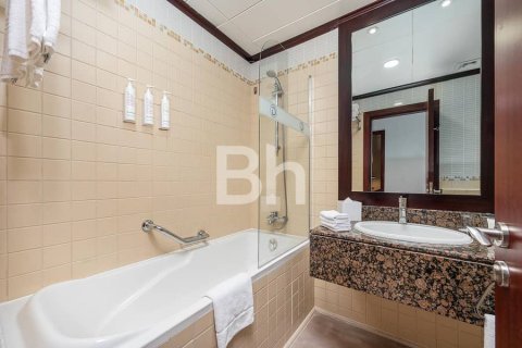 Hôtels-appartement à Jumeirah Beach Residence, Dubai, 3 chambres, 188 m², № 21536 - photo 8