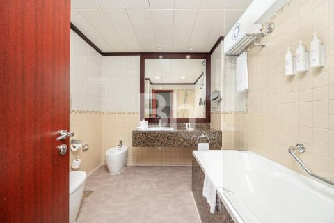 Hôtels-appartement à Jumeirah Beach Residence, Dubai, 3 chambres, 188 m², № 21536 - photo 6