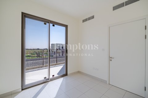 Villa à Dubai South (Dubai World Central), Dubai, 4 chambres, 231.04976100 m², № 103044 - photo 5